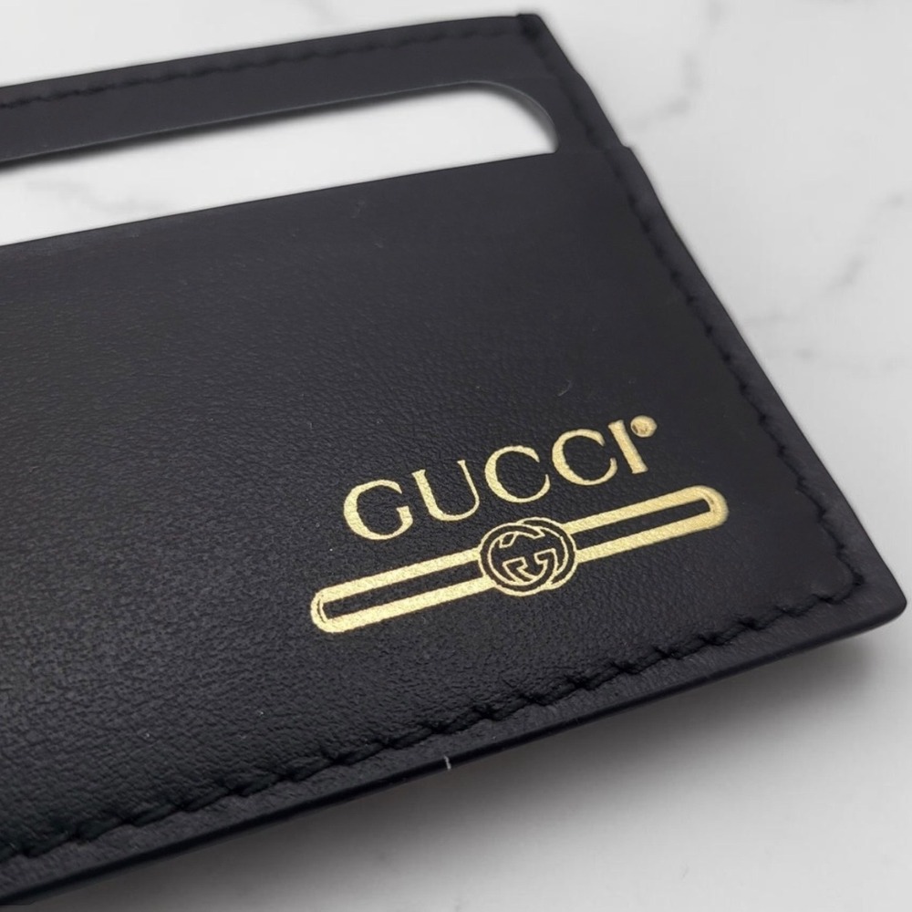 Authentic Gucci Black Leather Card Holder Slim Wallet Gold Logo Minimalist EUC - Picture 5 of 7